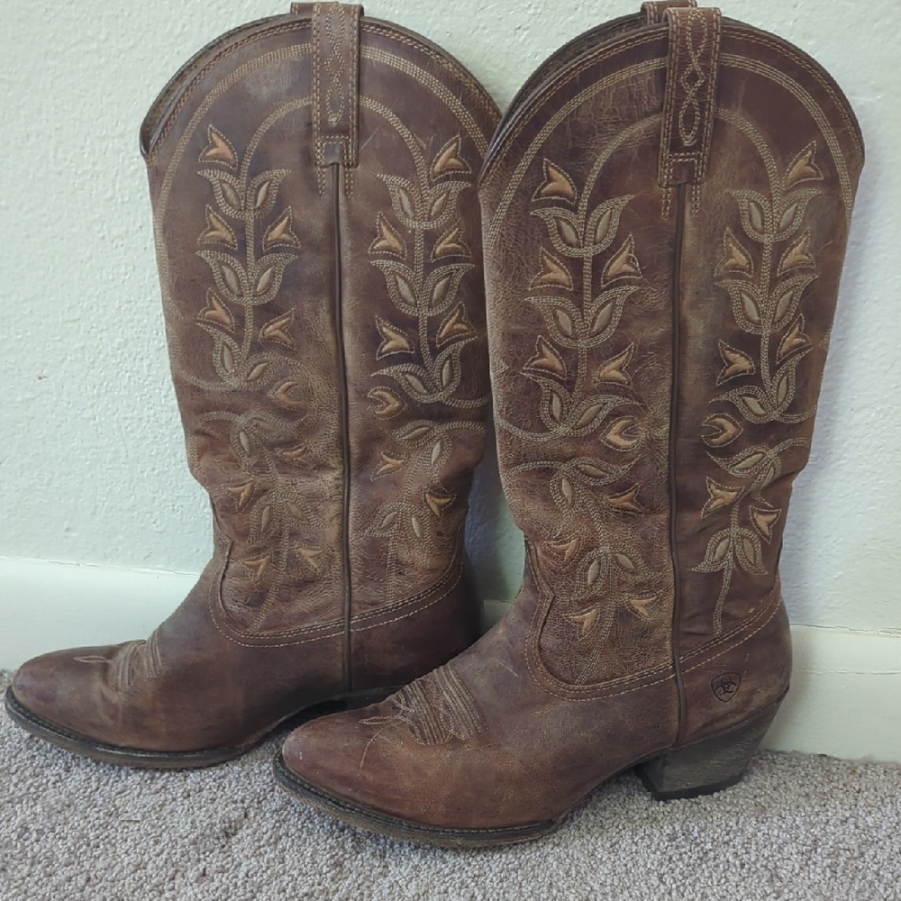 Ariat Desert Holly Western Boot
